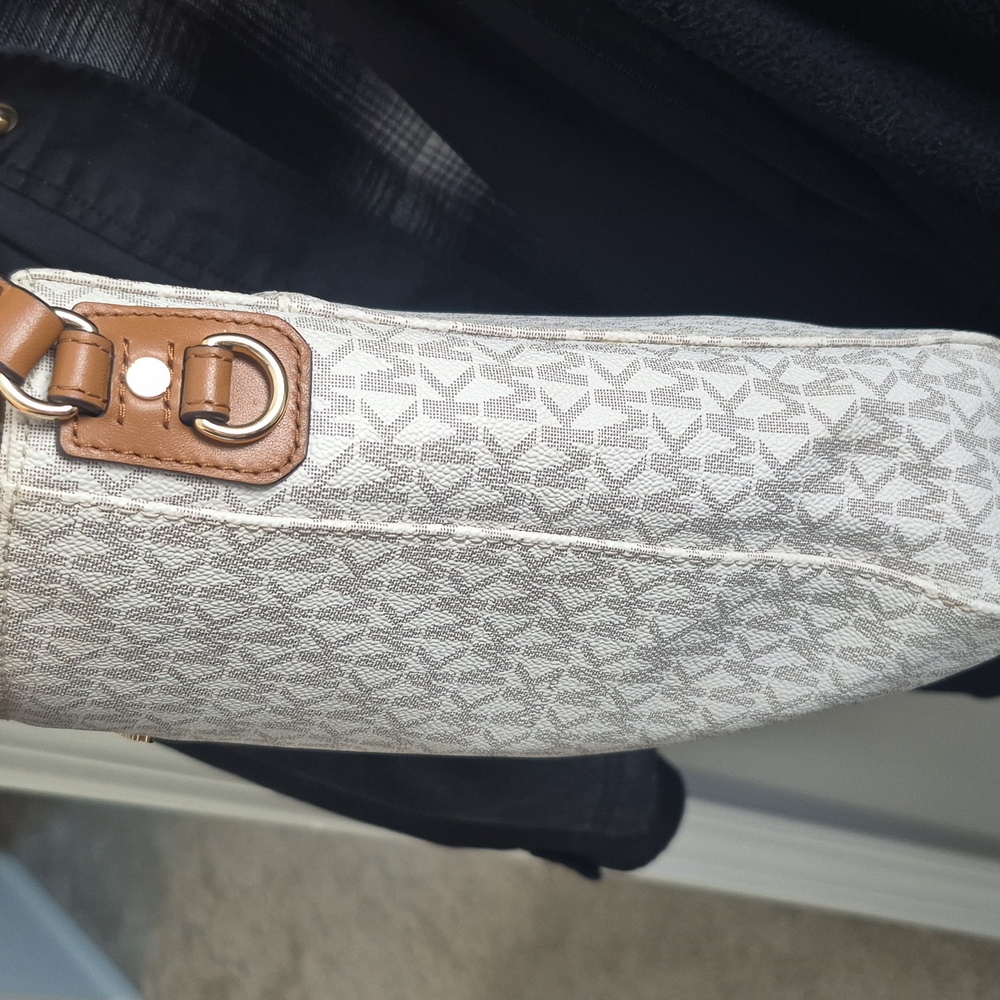 Michael Kors Cream and Brown Crossbody Bag - Picture 7 of 8